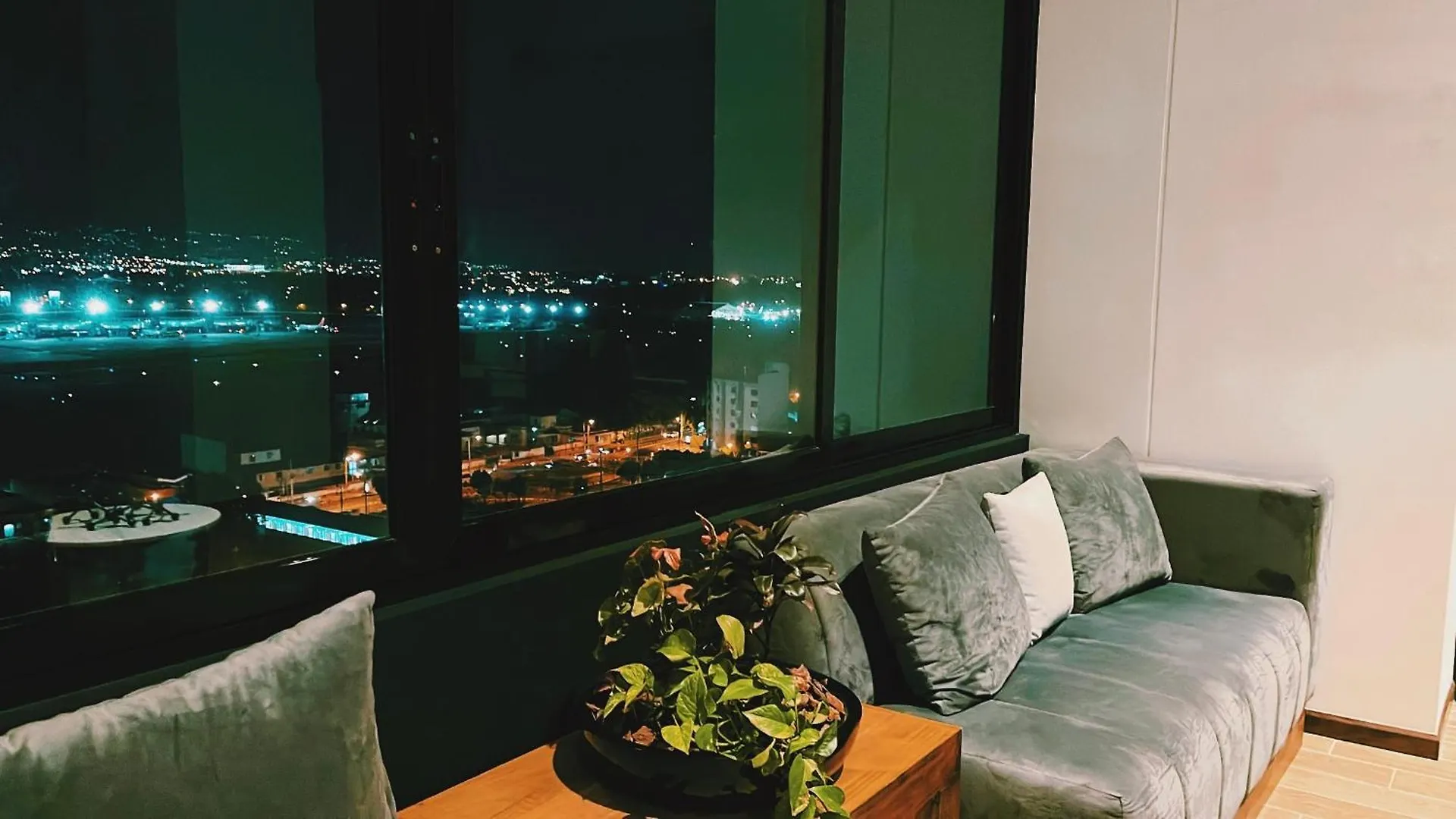 Inara Apartamento En Centro De La Ciudad Aeropuerto Guatemala City